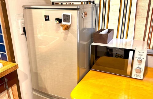 Fujiyoshida Apartment | Cozy 2-TATAMI room Japanese style house with AC, WiFi in serene Fujiyoshida city
