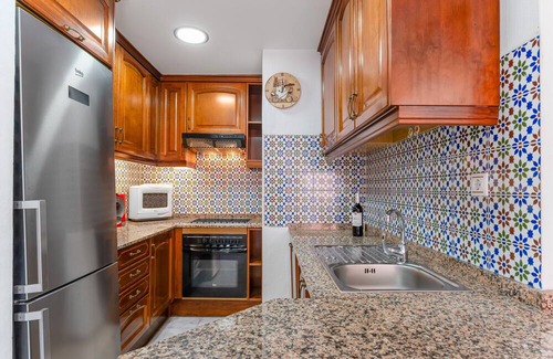 Torrevieja Apartment | Apartment 'Fabi Beach' with Sea View, Wi-Fi and Air Conditioning