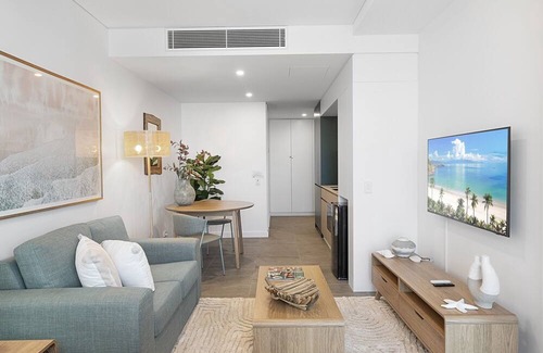 North Fremantle Apartment | Stylish Studio Near Fremantle Cafés and Beaches