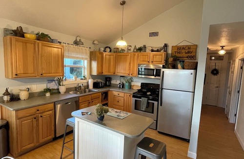 Colington House | "Semi-soundfront beach cottage with beautiful water views and pool access!