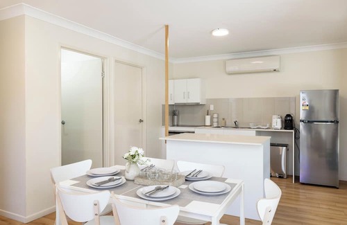 Acacia Ridge Apartment | 3 Bdr Apt! Aircon! Undercover Parking! 12AS3