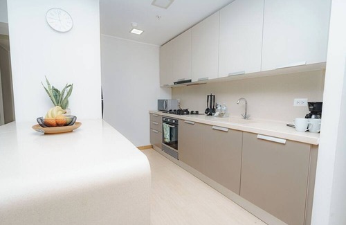 Tumba Vieja Apartment | Luxury 2BR Cityview apt, parking and balcony