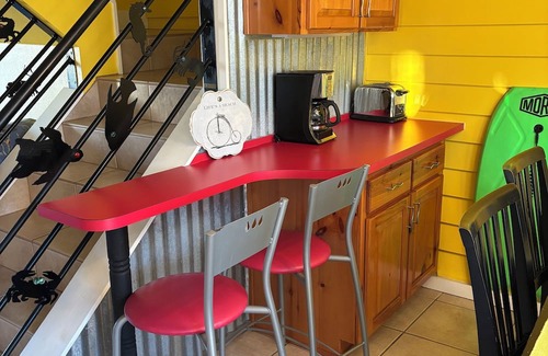 Panacea House | Cutest 2-bedroom house on the Bay with access to the gulf across the street