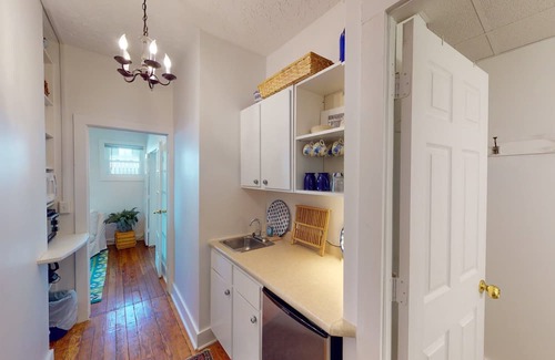 Lakeside Condo | Lvi - Suite C in Lakeside