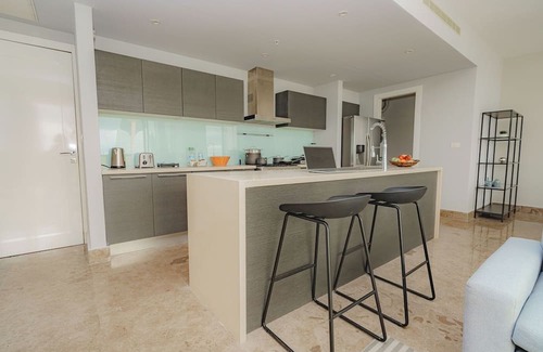 Panama City Apartment | Exclusive and luxury 1BR with balcony in Yoo Panama