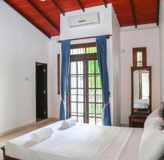 Cinnamon Gardens Apartment | Cinnamon Fence