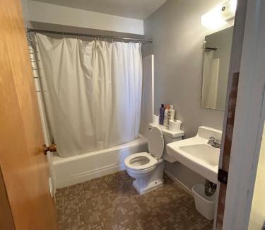 Garden City Hotel | Bear Necessities Suite