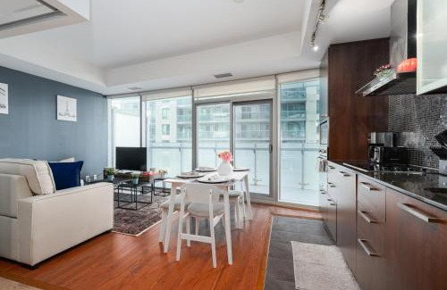 Toronto Entertainment District Apartment | York Suites