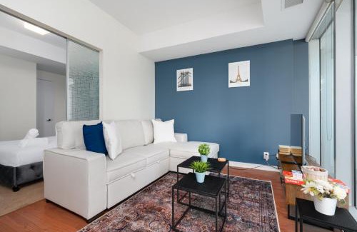 Toronto Entertainment District Apartment | York Suites