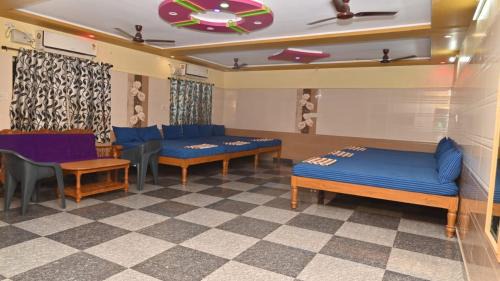 Hogenakkal Cabin | HOTEL MK PARADISE