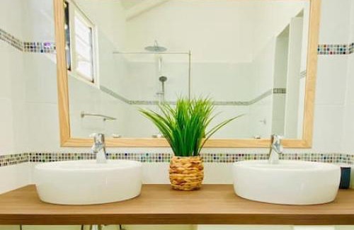 Cul de Sac House | Beautiful suite S15, pool, next to Pinel Island