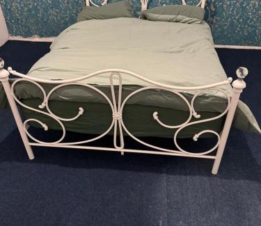 Oldham House | Pebble