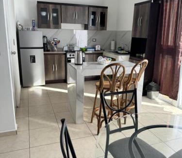 Sonsonate House | Ana’home