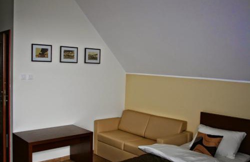 Jeziorany House | Siedlisko Kikity