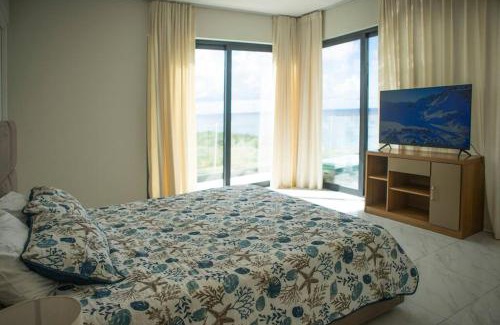 Lagun Villa | Oceanfront Private Pier Villa