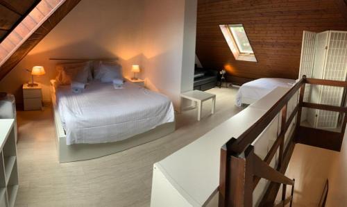 Neuchatel Hotel | Superbe Duplex Vue Château et Lac