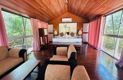 Palatupana Hotel | Lowin Yala