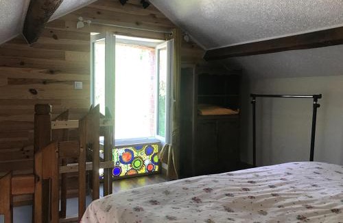 Teilhet House | Maison independante pour 2 tout inclus Tiny House for 2 all included