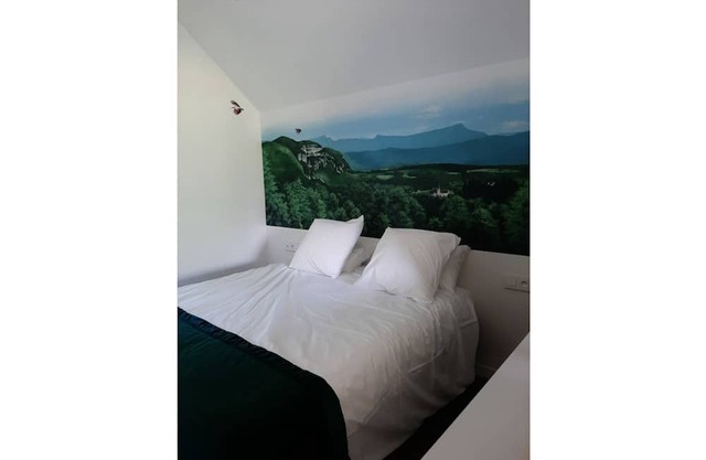 Charming gîte le Fenil de Rubis with access to a SPA area