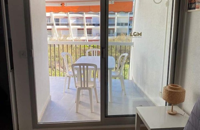 RARE 6 BED TERRACE APARTMENT WITH POOL LA GRANDE MOTTE | COUCHANT