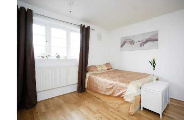 Lovely Double Near the Underground