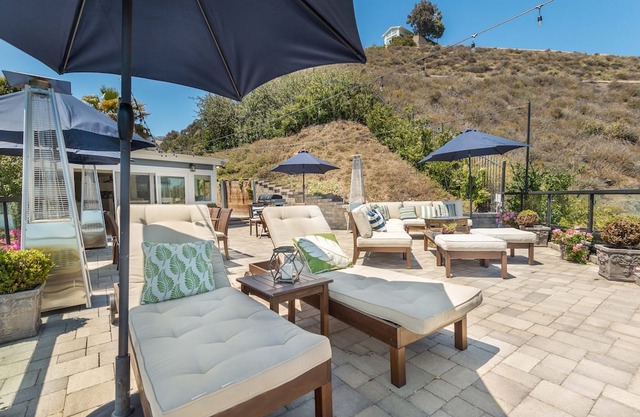 Life Is better In Malibu! Luxury 3bdr Home w Spectacular Ocean Views