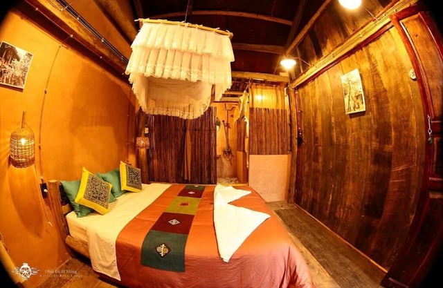 Dinh Đá H'Mông - Karsterly Rock Lodge