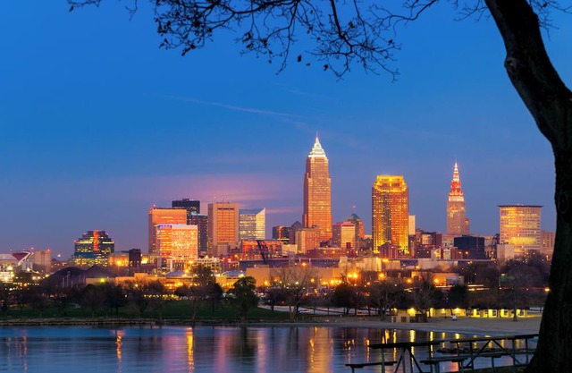 3 Convenient Rooms Near Rock and Roll Hall of Fame w/Plush Bedding