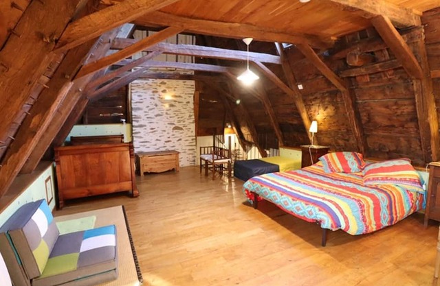 Gite Marcolès, 3 bedrooms, 6 persons