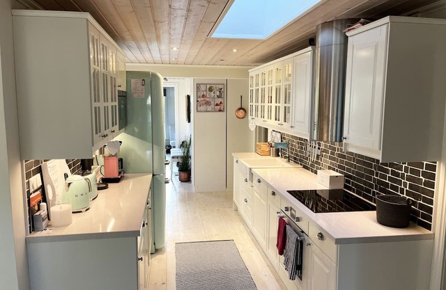 Well-maintained and nice cottage in popular Stora Rör, north of Färjestaden. | SE04052