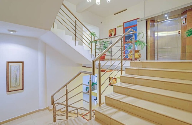 Collection O Hotel Indraprastha