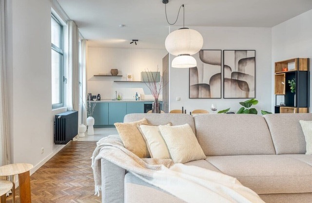 2-BR Haven in Antwerp