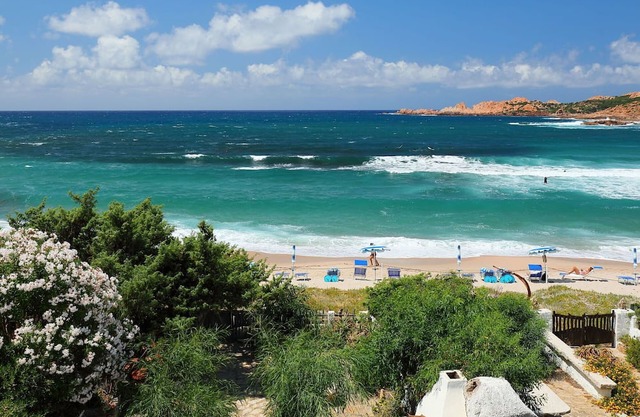 Cosy apartment for 4 people with WIFI, A/C, TV and terrace