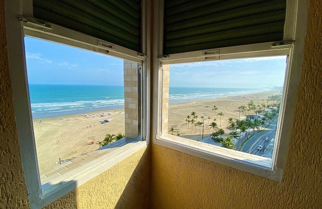 Ed Charles D. Forbes