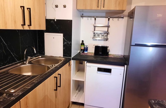 Panoramic View of River - Calm - 6' Tram - 25' Paris - Parking- Netflix