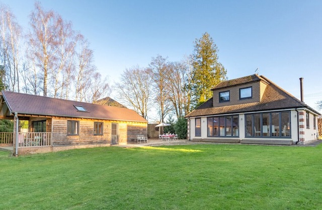 Haons - Three Bedroom House, Sleeps 8