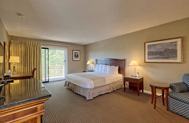KW_409 King Bed Unit