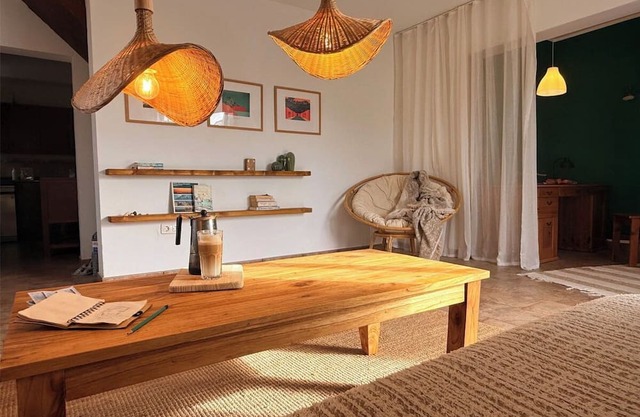 Spacious Apartment in Green Oasis | Casa Cocolores