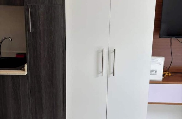 Embassy Gardens Studio, Cantonments