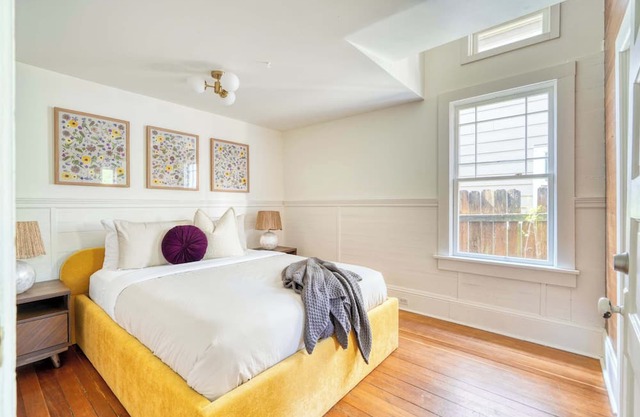 4BR Portland Stay | Walkable Unique Fun