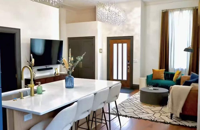 Luxury Historic 2BD - Modern Comfort Near Downtown, Steps Away from New Bakery