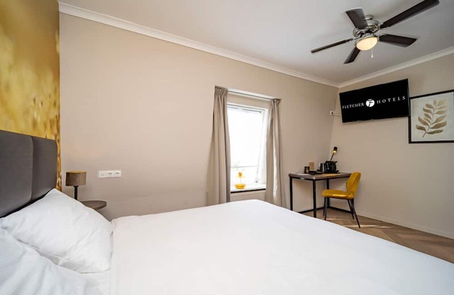 Tranquil Stay Near Efteling, Wildlife Park & Biesbosch Boats | 2 Units