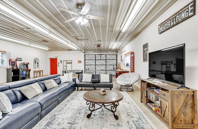 NEW! HUGE Game-Room Style Barndo