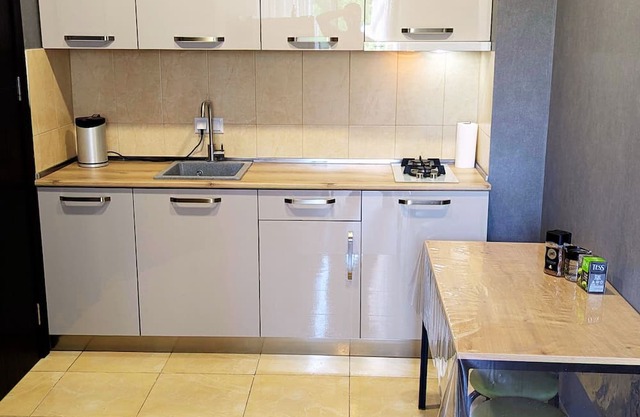 Cosy apartment in center of Tbilisi Next to Metro.