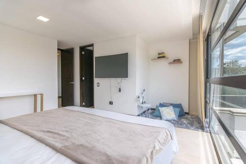 301 Poblado! City View & modern space, exclusive