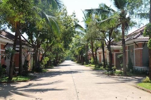 อินเตอร์ ออคิด รีสอร์ท (InterOrchid Resort)