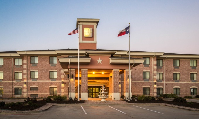 Hewitt Hotel | Sleep Inn & Suites Hewitt - South Waco