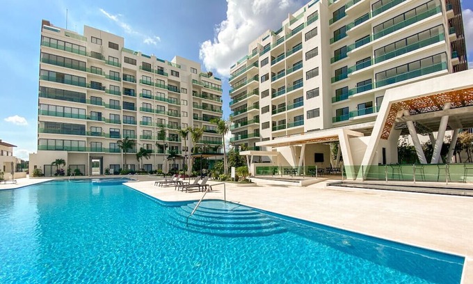 Ejidal Condo | Apartment w/great view, pool, gym, tennis, parking