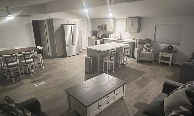 Holiday Shores House | Newly remodeled home by the river with w/ additional studio, 3 mi from Casinos!