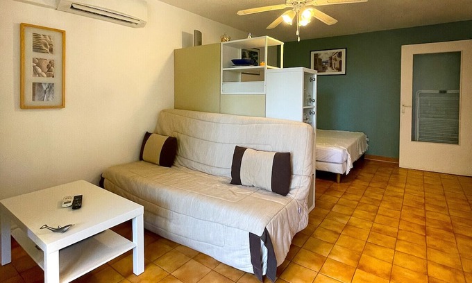 Frejus Plage Apartment | Nice Studio With Balcony Near The Beach